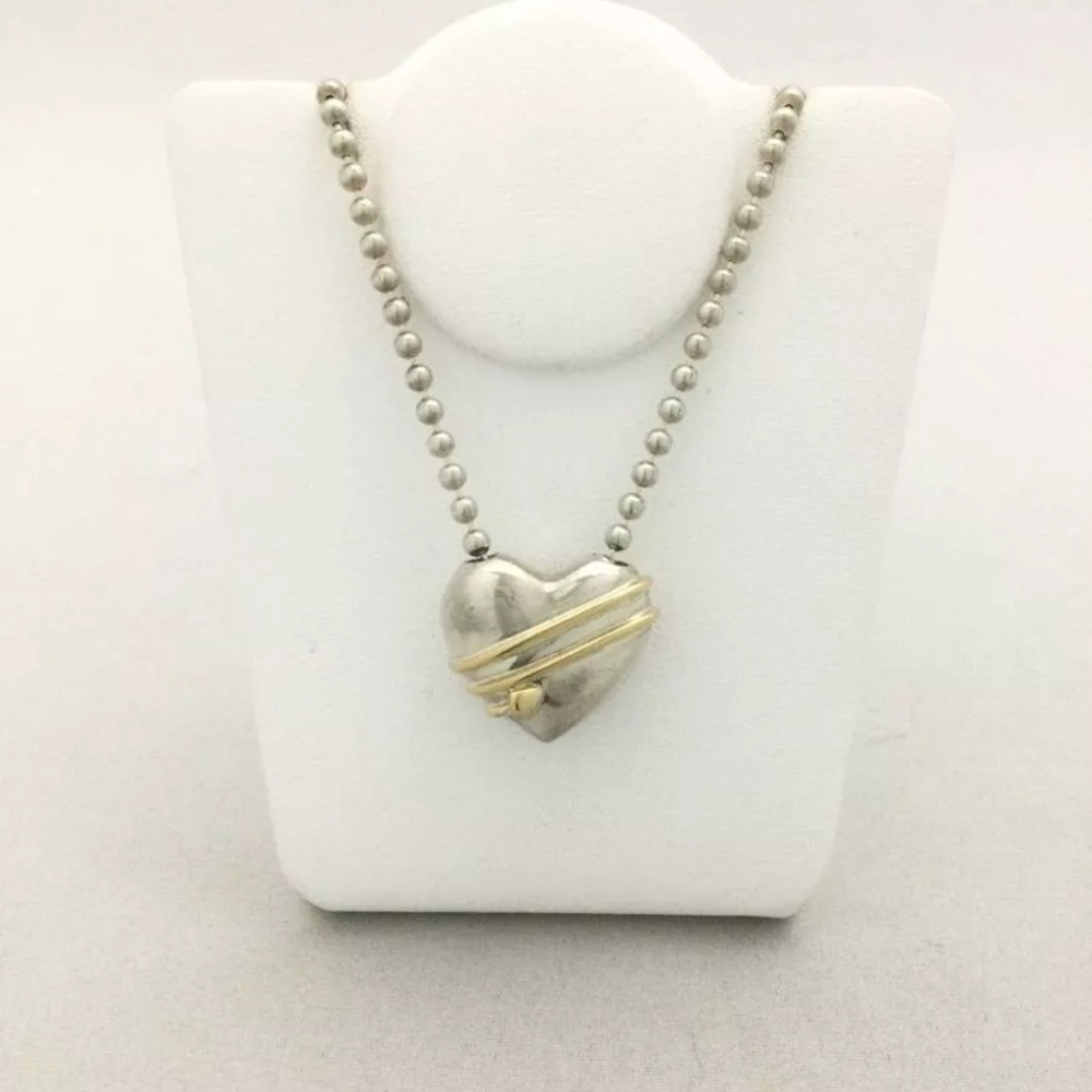 GUVCI Luxury 925 Sterling Silver with 18k Gold on Arrow wrapped on heart ❤️